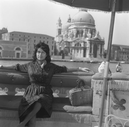 Anna Magnani / Cameraphoto Epoche © Vittorio Pavan