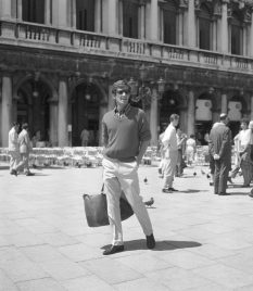 Jean Paul Belmondo 1960 / Cameraphoto Epoche © Vittorio Pavan