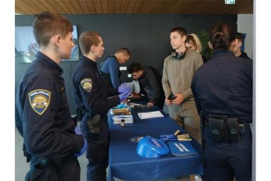 kampanja policija 02