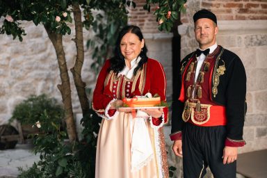 Dolores Fabija, Damir Moskov