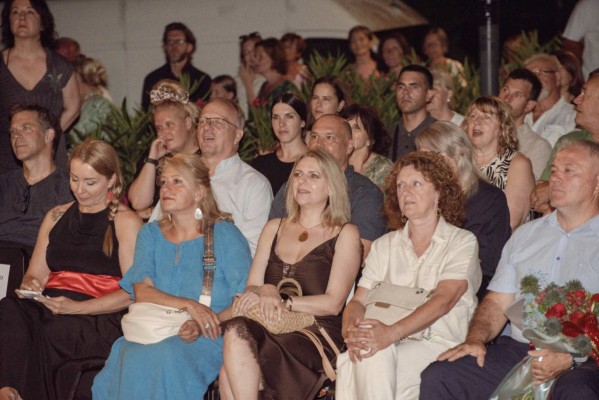 70-ELVISSMIT24-POVLJANA-U-PISMI-4047